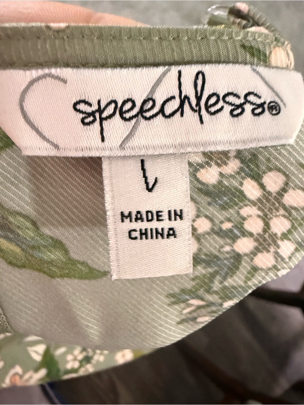 Speechless Floral Faux Wrap Mini Dress Sage Green Size L - Picture 7 of 8